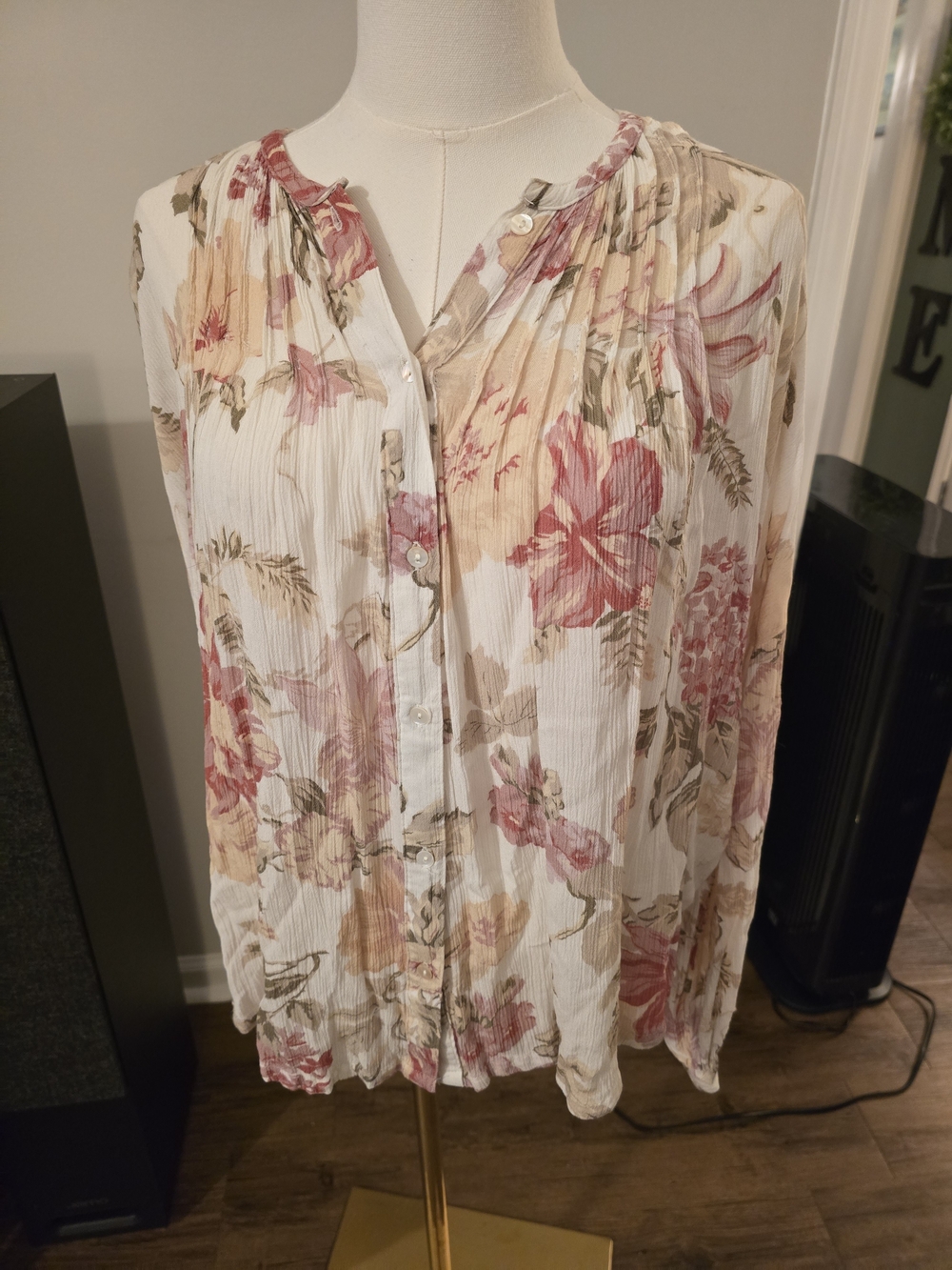 Frye × Anthropologie Floral Button-Front Blouse - White with Pink & Tan Blooms